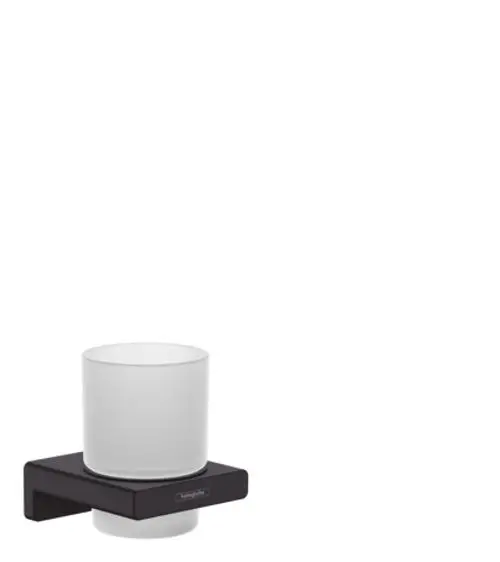 Zahnputzbecher aus mattem Schwarz mit Halterung, designed von Hansgrohe. Der Becher hat eine zylindrische Form und steht auf einer rechteckigen Basis.